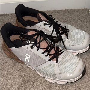 On Running Women's Athletic Shoes - Gray and Brown